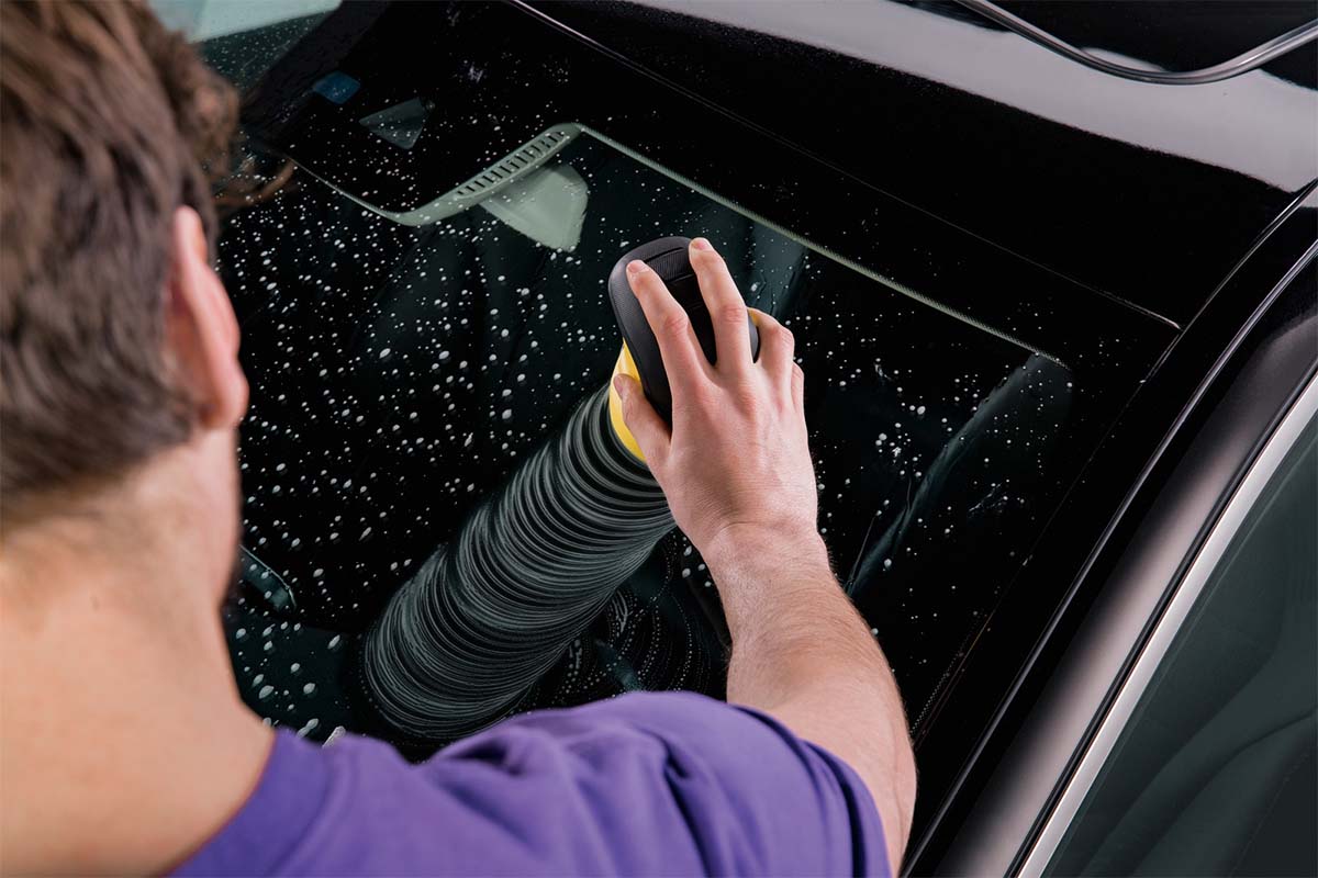 Karcher Car window cleaning kit  2.644-255.0 - Kärcher Store