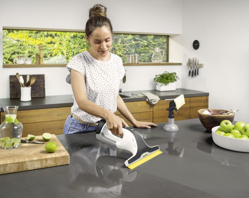 Kärcher cordless window vac WV 7 Signature Line